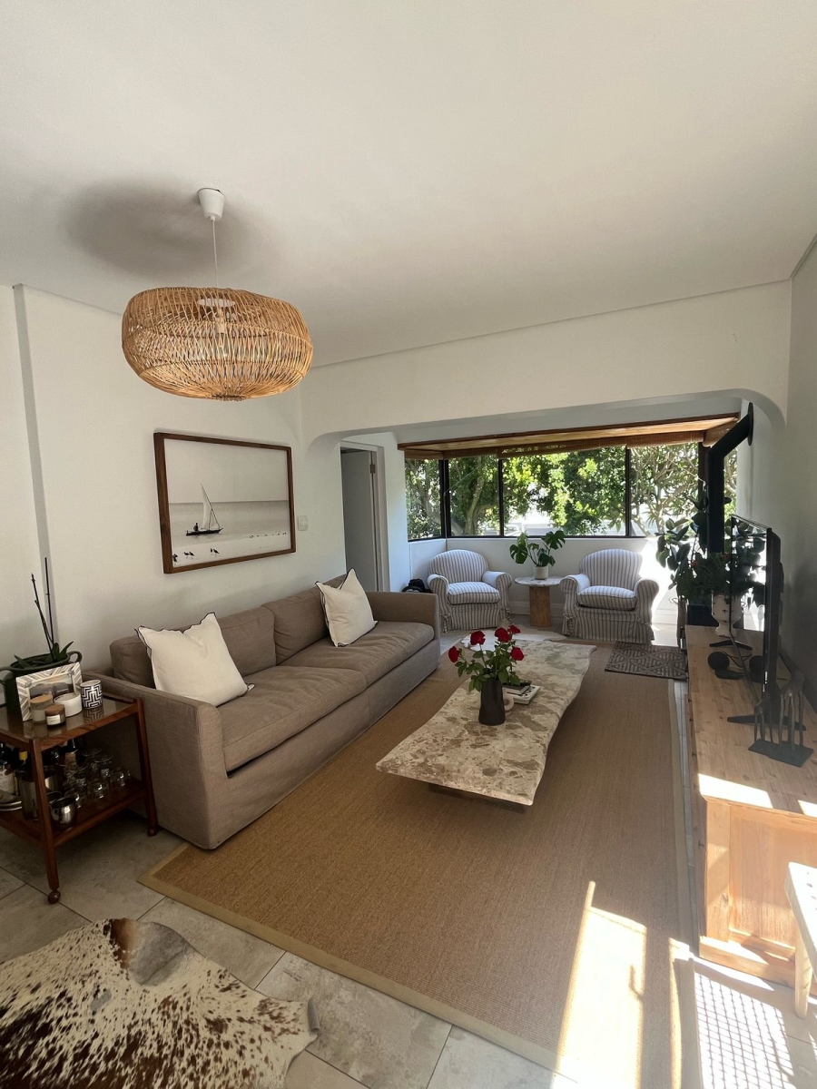 To Let 3 Bedroom Property for Rent in Vredehoek Western Cape